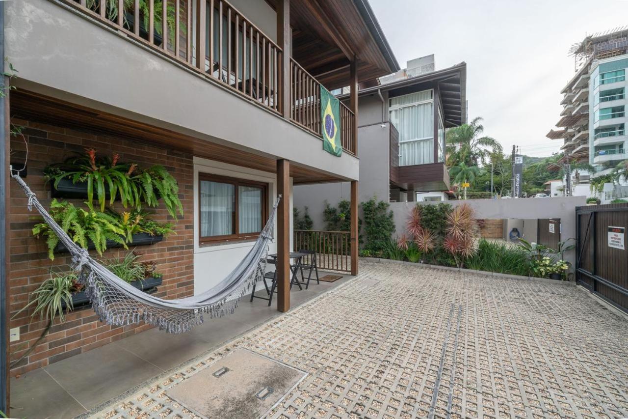 Banzai Brava Suites Itajaí Exterior foto